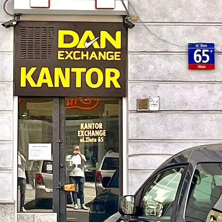 Unique Bohochic Location In Center ワルシャワ